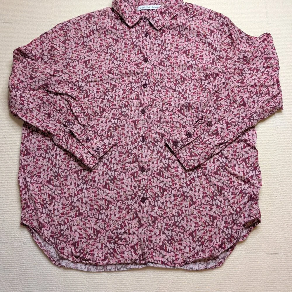 Calvin Klein Jeans long sleeve, pink, white, green button down shirt - size M - Picture 7 of 8